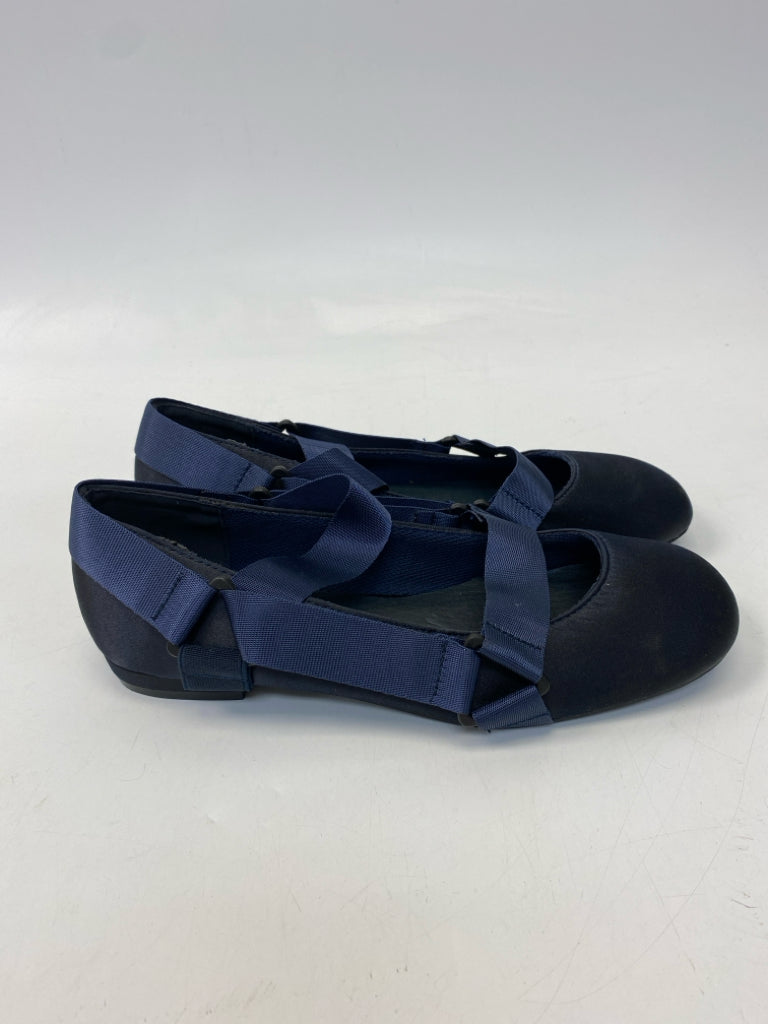 Size 39 Black Blue Flats