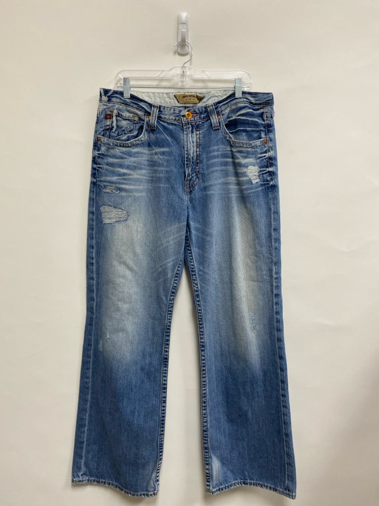 Big Star Size 36 Pale Blue Distressed Men&