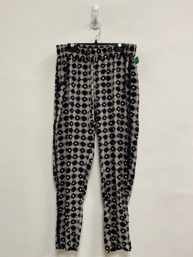 Hei Hei Size M Black Tan Print Ladies Pants