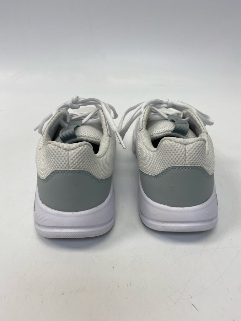 Adidas  Size 6.5 Wht/Cream Lace-up Sneakers