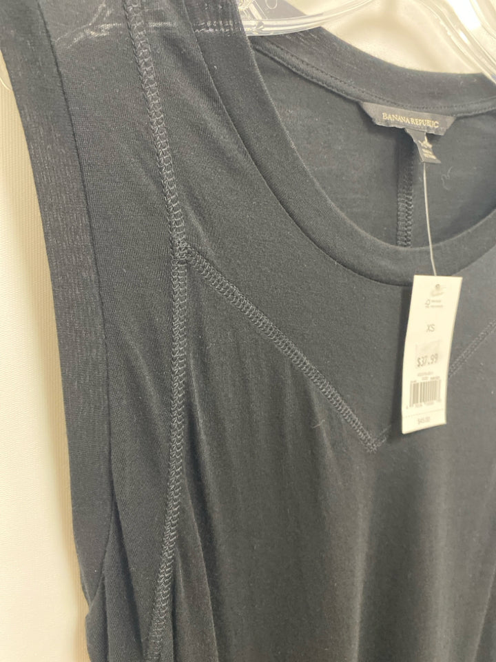 NWT Banana Republic Size XS Black Sleeveless Ladies Top