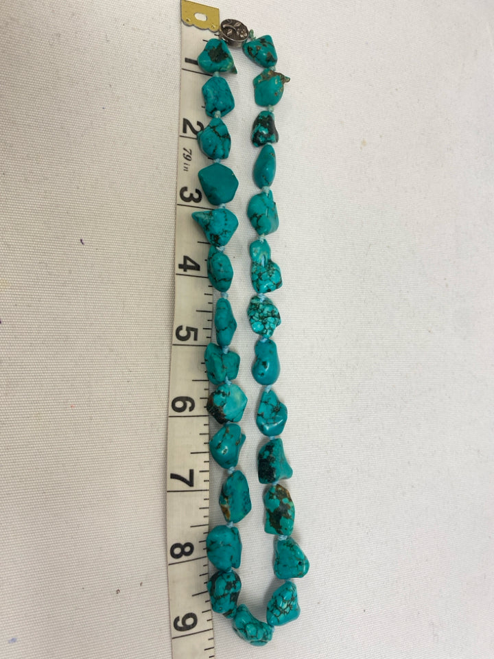 Turquoise Silver Stones Necklace