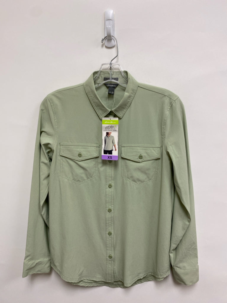 NWT Eddie Bauer Size XS Pale Sage Button Down Ladies Top