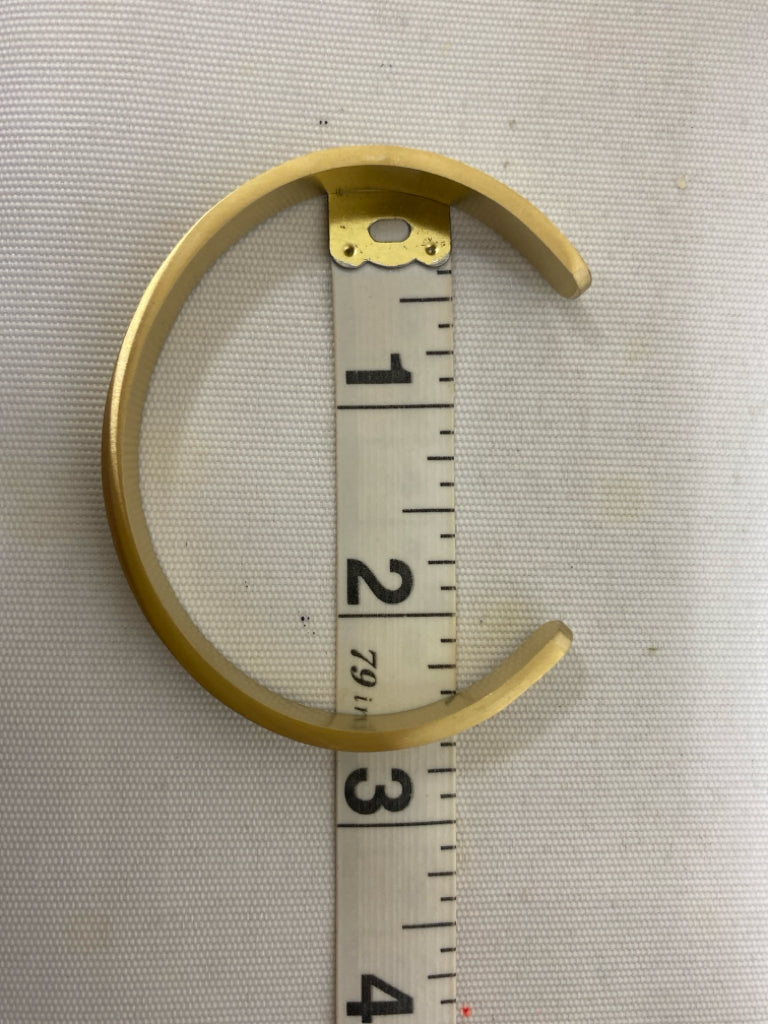 NEW/PKG Gold Color Bracelet