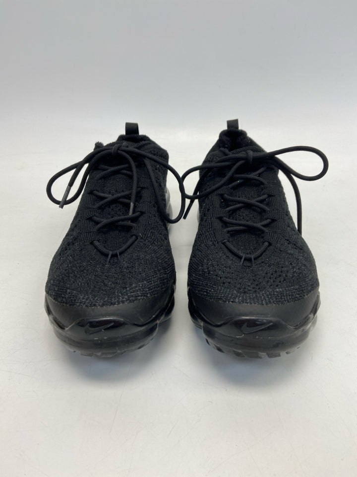 Nike US Shoe Size 10 Black Lace-up Sneakers