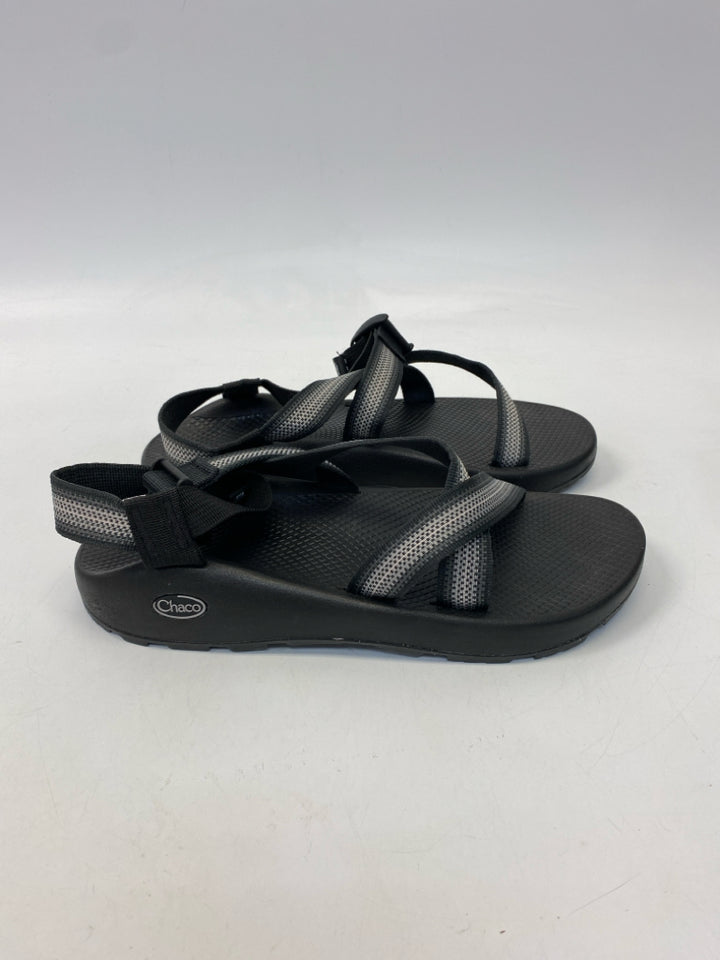 NWOT Chaco Size 11 Black Gray Criss-Cross Men&