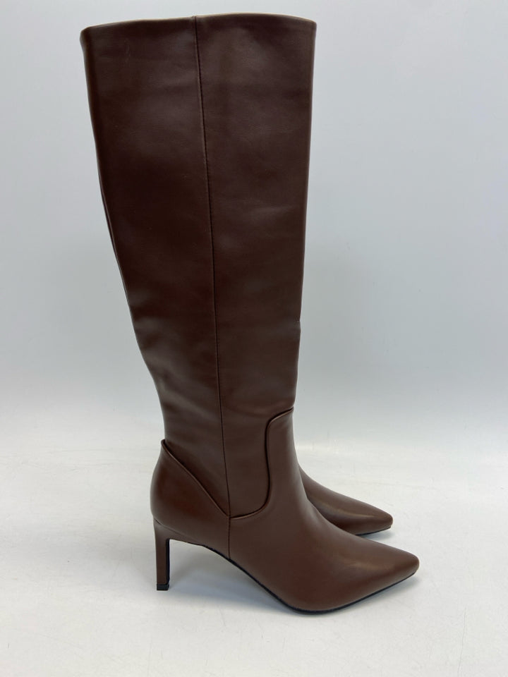 NWOT Bellini  US Shoe Size 8 Dark Brown Boots