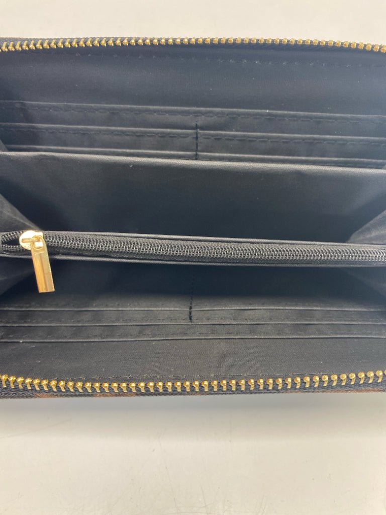 Black Brown Animal Print Wristlet