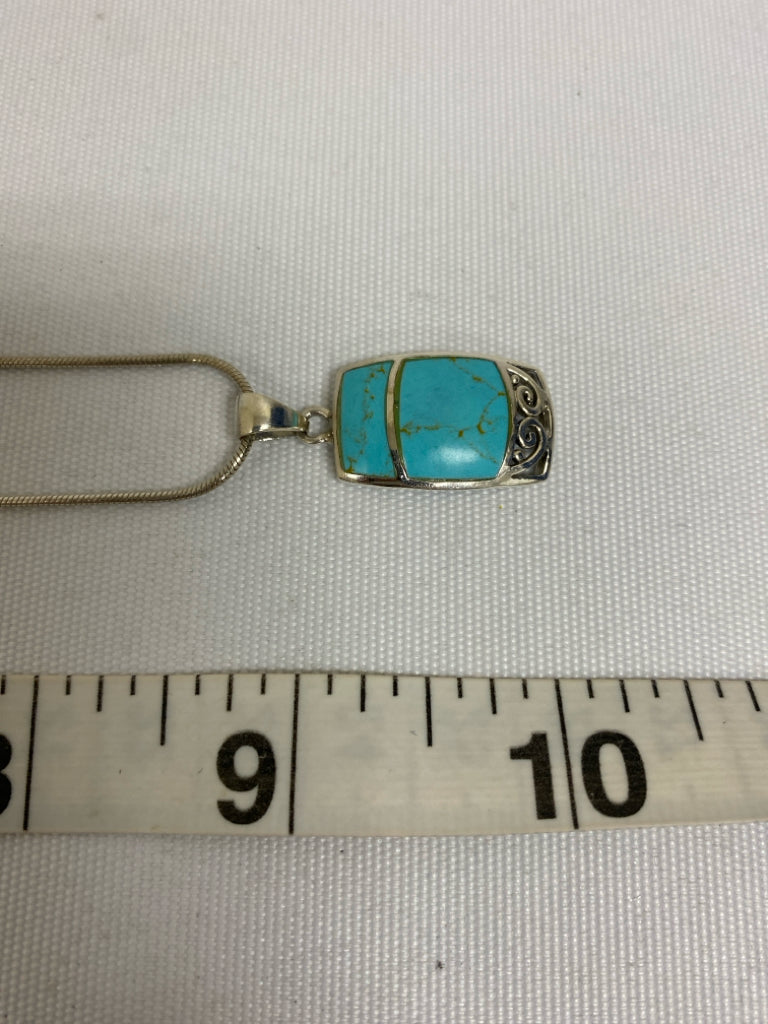 NWT Silver Turquoise Square Necklace
