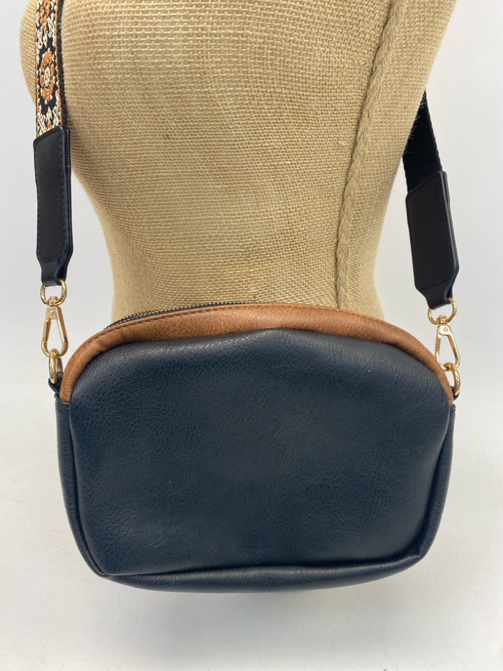 Black Wht/Brown Crossbody