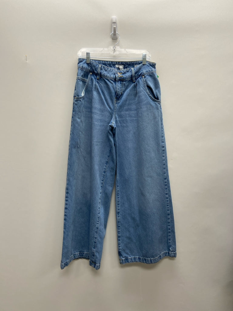 Forever 21 Size 28 Pale Blue Ladies Jeans