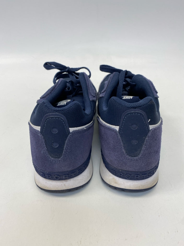 Nike Size 11 Navy White Lace-Up Men&