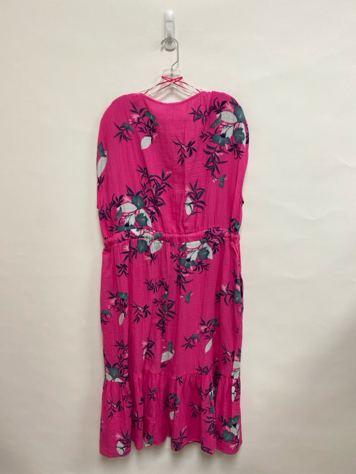 NWT wonderly  SIZE  2X Fuschia Navy Flowers Plus Size Dress