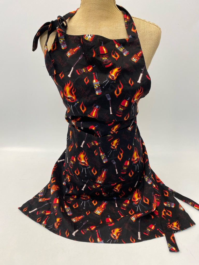 Black Red Apron