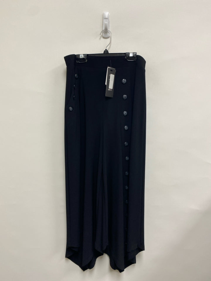 NWT joseph ribkoff Size 6 Black Buttons Ladies Pants