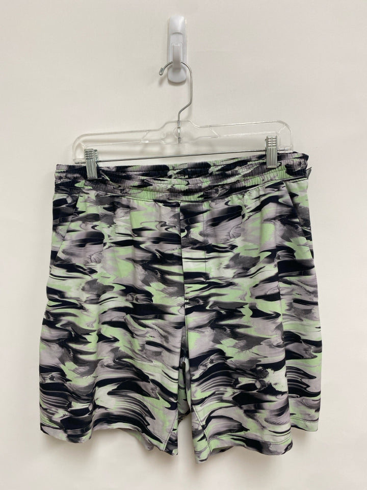 Lululemon Size XL Gray Green Swirl Men&