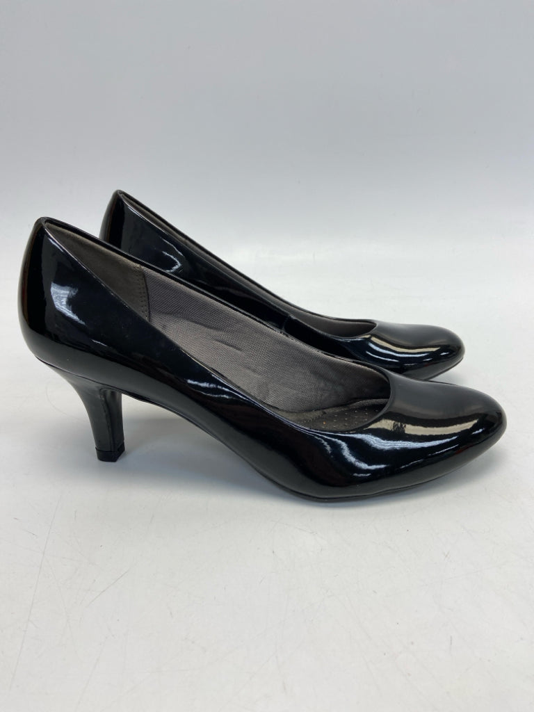 NWOT Life Stride  Size 8.5 Black Patent Heels