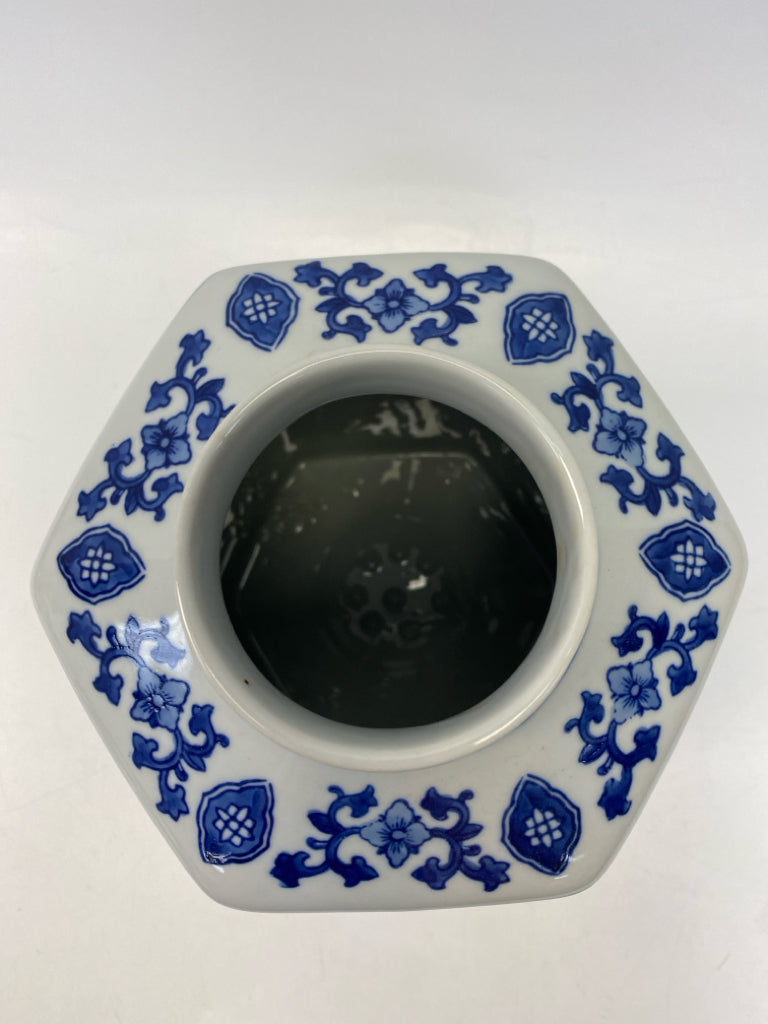Blue/White Scene Ceramic Jar