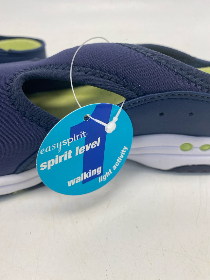 NWT Easy Spirit  Size 9 Navy Neoprene Sneakers