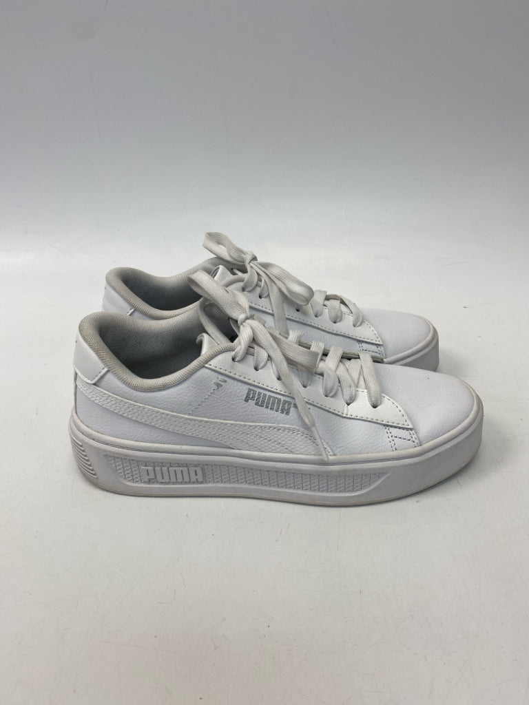 Puma  Size 8 White Lace-up Sneakers