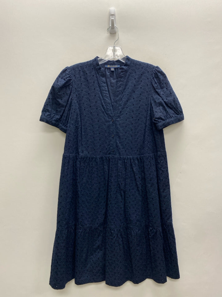 Brooks Brothers Size 8 Navy V Neck Eyelet Ladies Dress