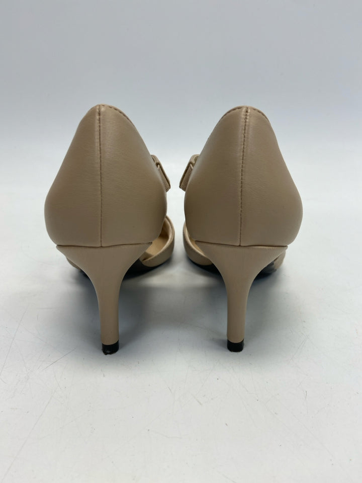 Life Stride  Size 8 Brown Heels