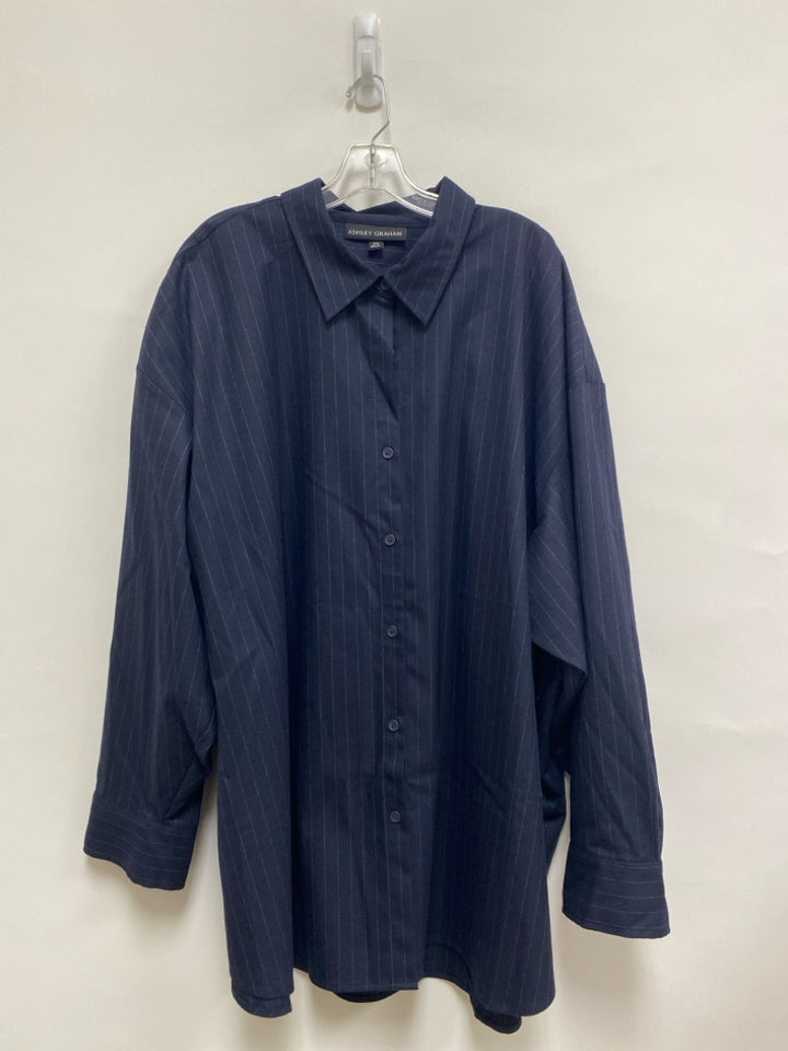NWT  SIZE  4X Navy White Pinstripe Button Up Plus Size Top