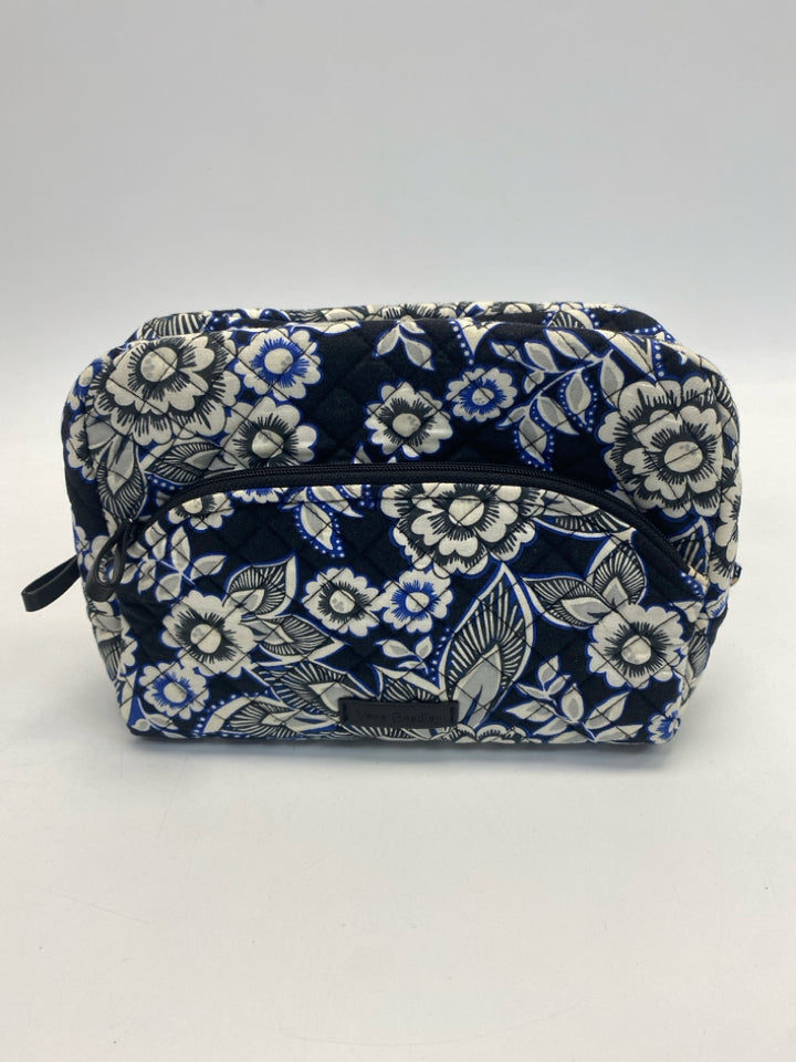 Vera Bradley Black/White Blue Floral Make-up Bag