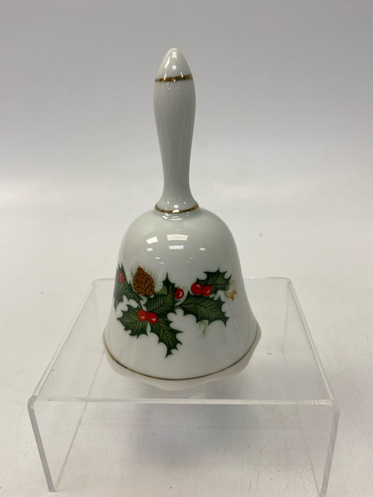 White Green/Red Holly Berries Christmas
