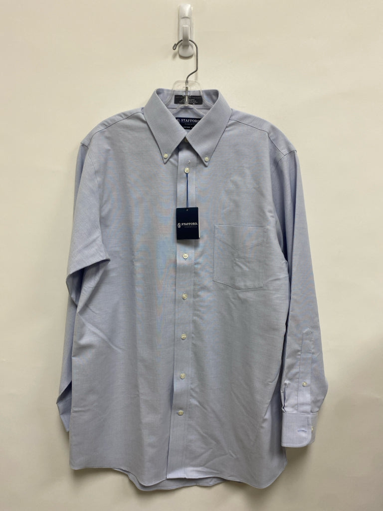 NWT STAFFORD Size M Powder Blue Button Up Men&