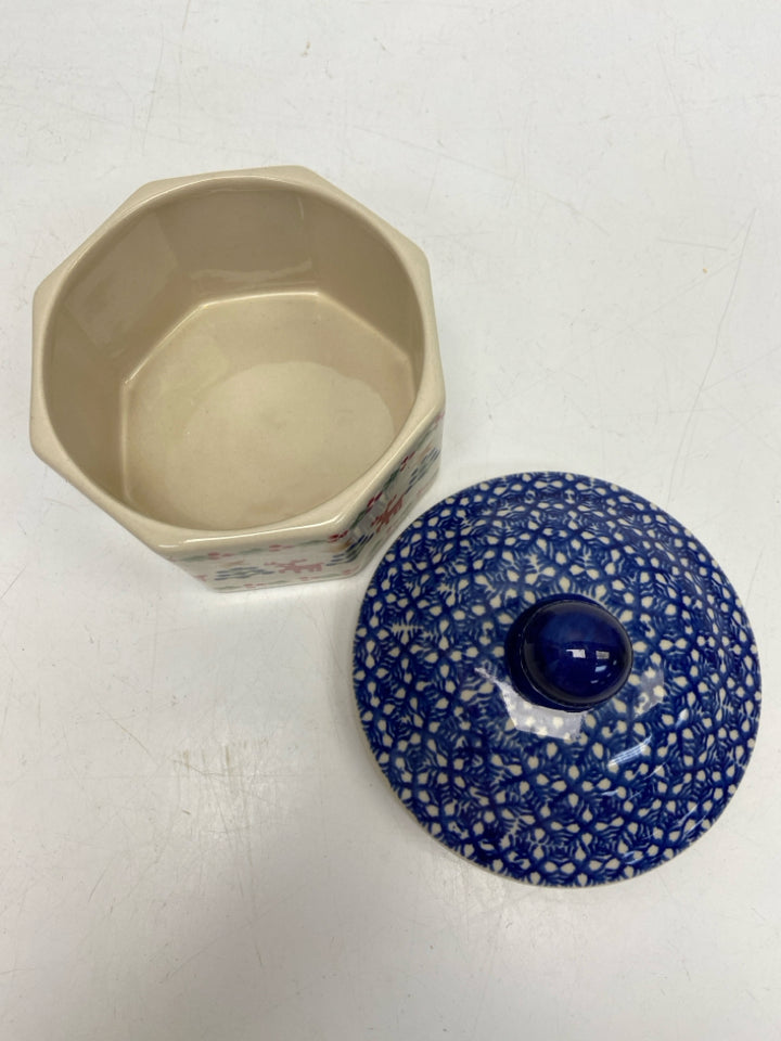 Boleslawiec Cream Blue/Multi Christmas