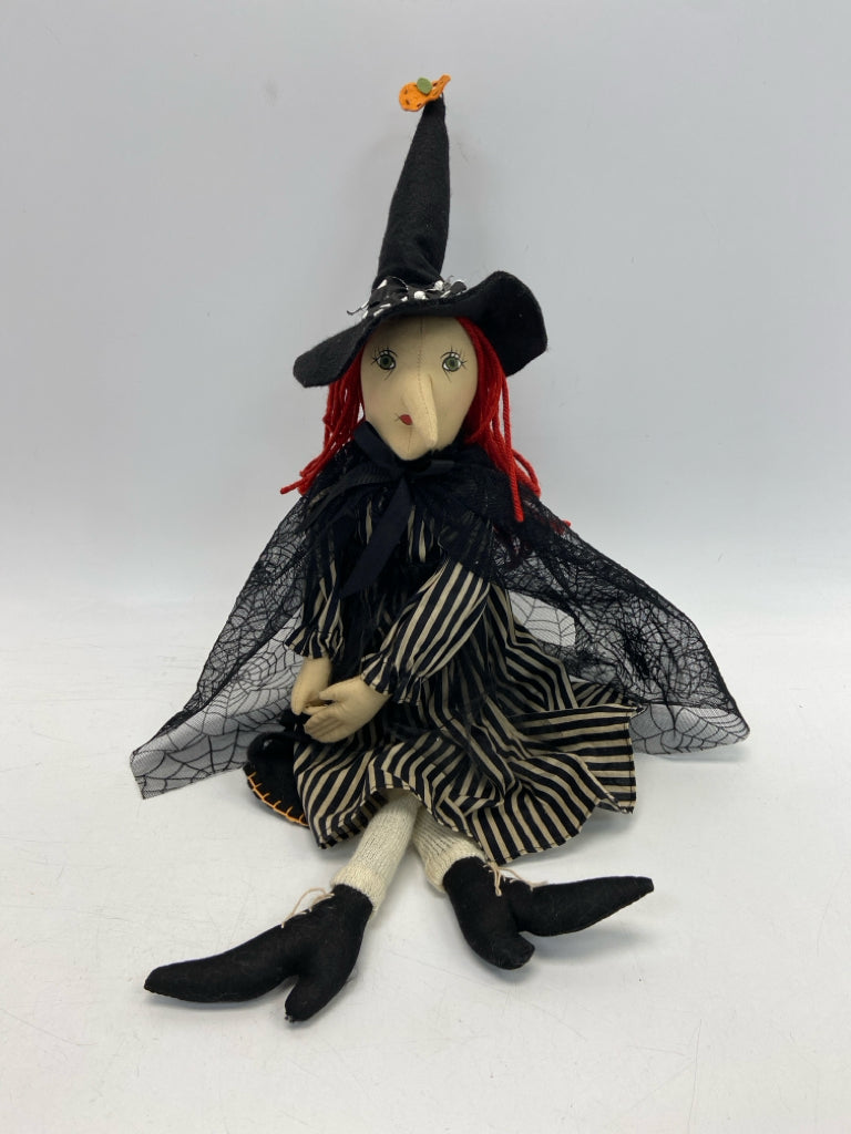 Black/Cream Stuffed Halloween
