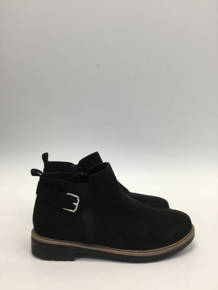 Esprit US Shoe Size 9 Black Side Zipper Boots