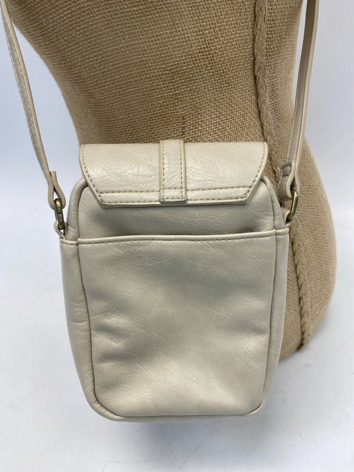 Antik Kraft Cream Crossbody