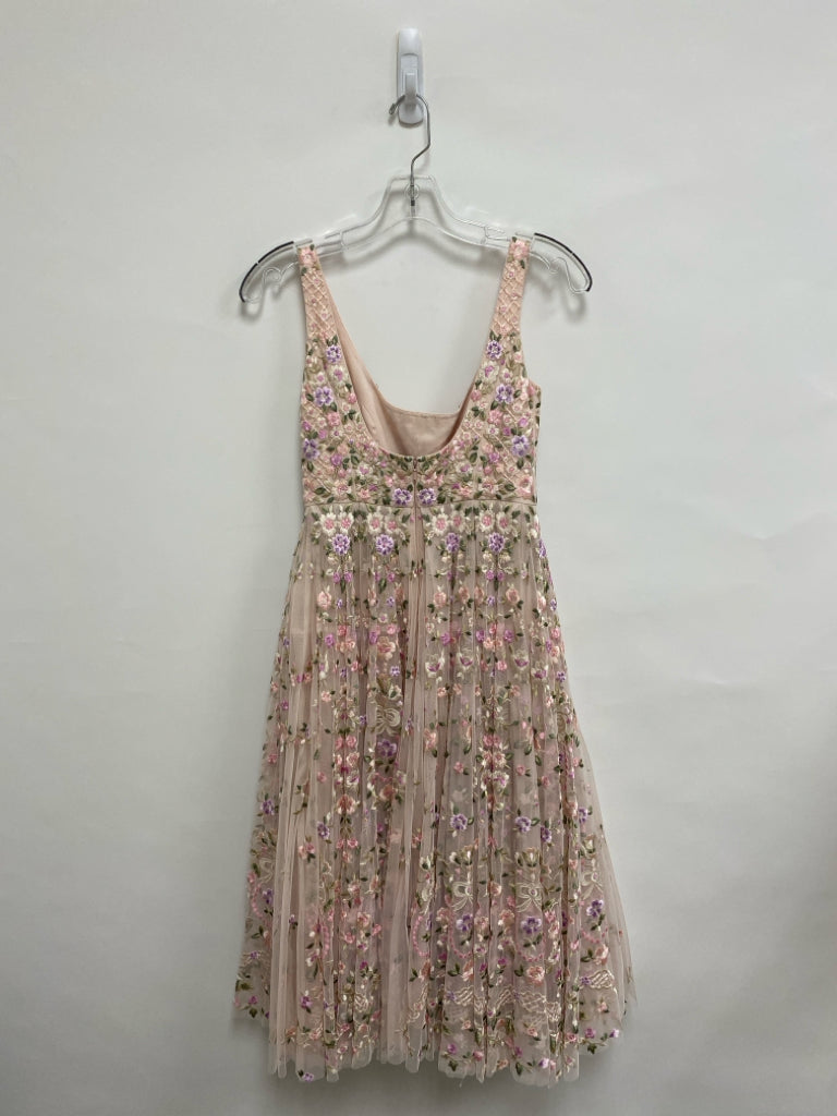 Needle &amp; Thread Size 6 Pink/Green Lavender/Cream Embroidered Ladies Dress
