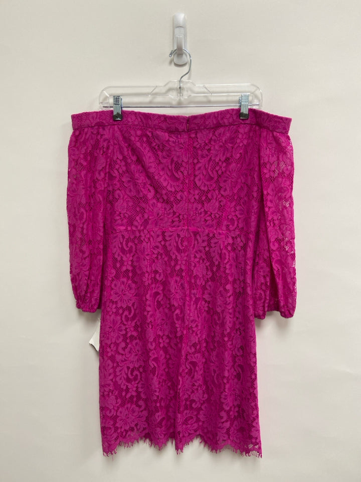 NWT Trina Turk Size 8 Hot Pink Lace Ladies Dress