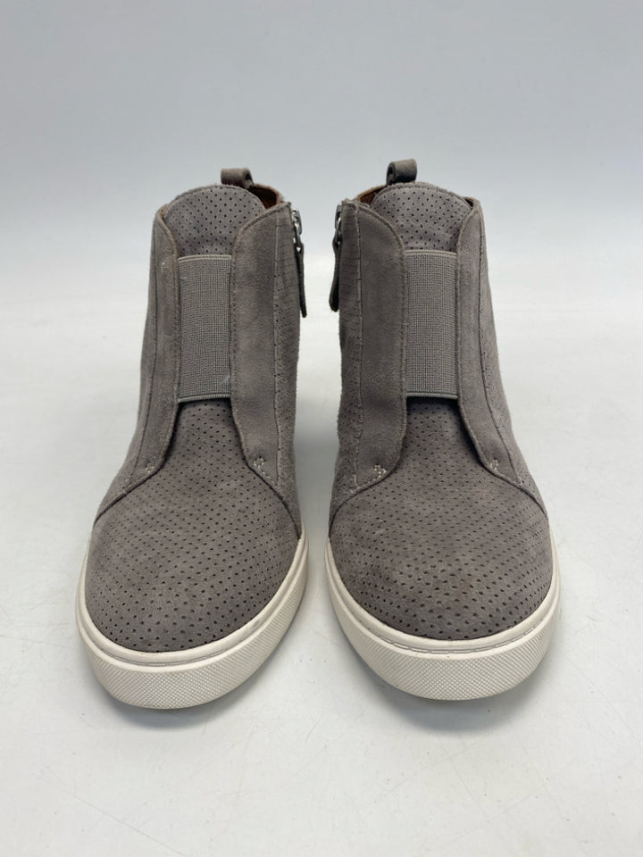 US Shoe Size 8 Gray Perforated Sneakers