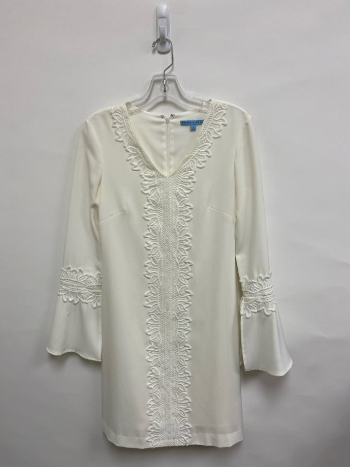 Antonio Melani Size 2 White Lace Bell Sleeves Ladies Dress