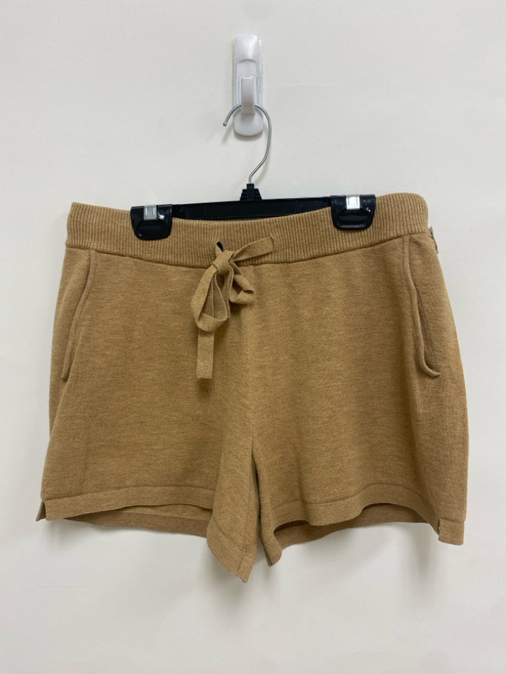 Banana Republic Size S Tan Pull-on Knit Ladies Shorts