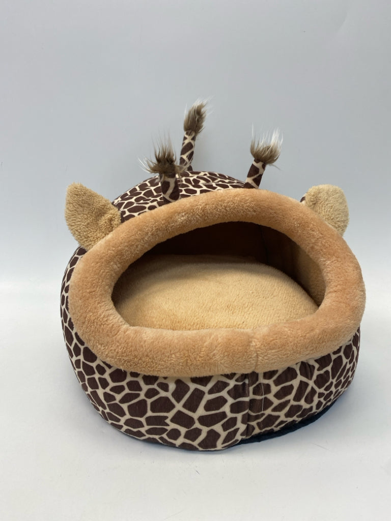 Brown/Cream Giraffe Pillow