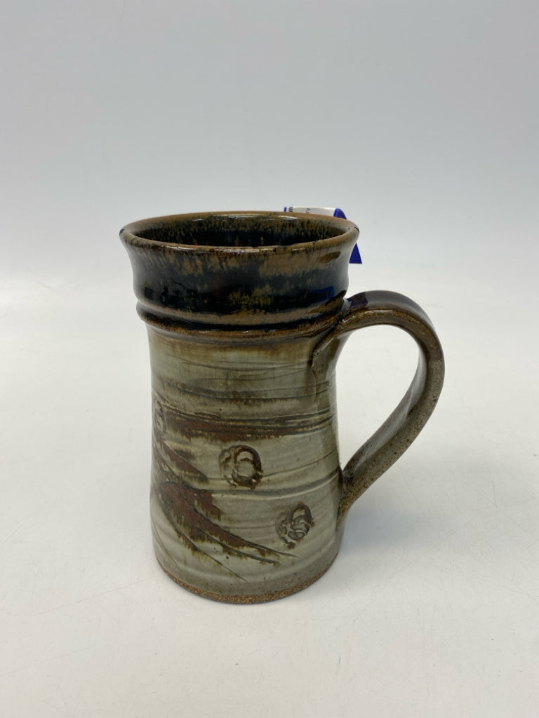Brown/Cream Pottery Coffee Mug