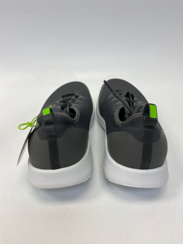 NWT Oofos Size 12 Gray Lace-Up Men&