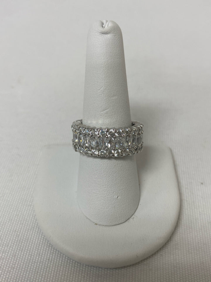 Silver Clear Jeweled Ring