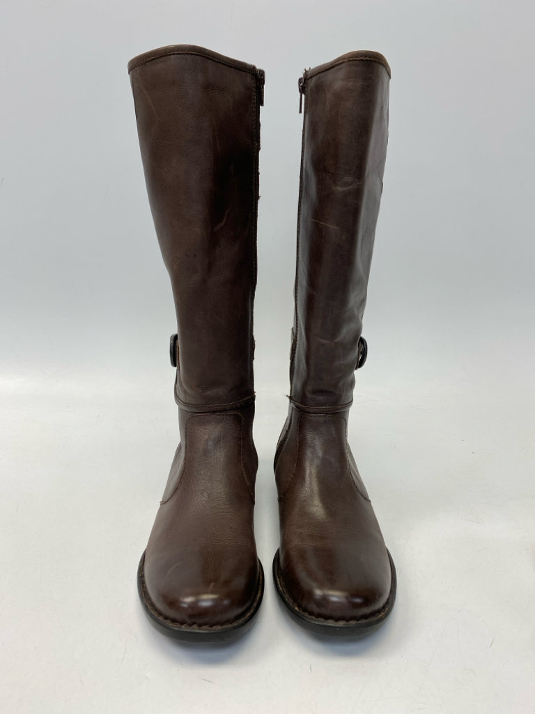 Born US Shoe Size 8.5 Brown Leather Boots