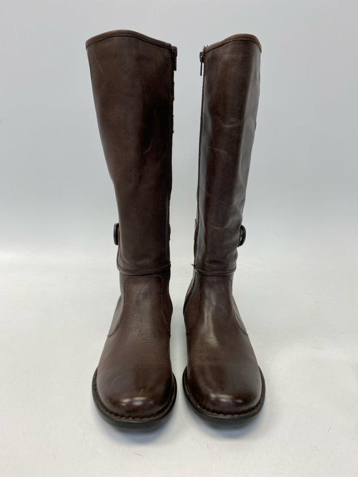 Born US Shoe Size 8.5 Brown Leather Boots