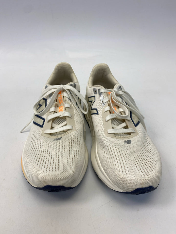 New Balance  Size 10.5W Cream Gray Lace-up Sneakers