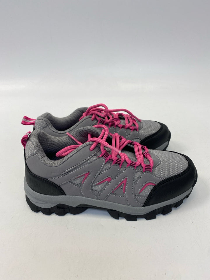 NWOT SIZE 2 Gray Pink Lace-Up Girl&