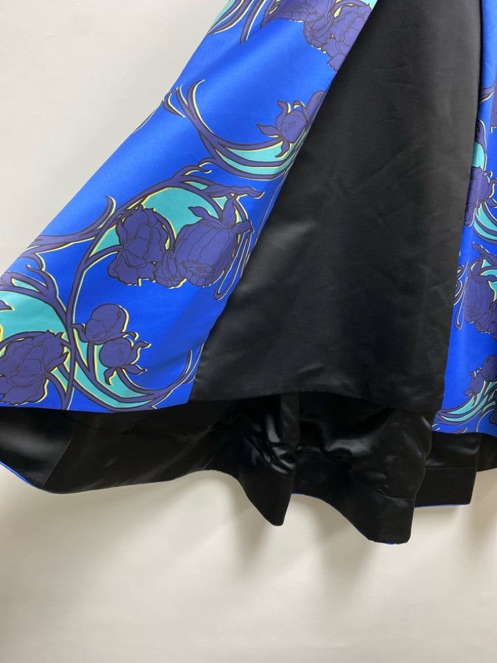 NWT Size 4 Blue/Multi Black Floral Ladies Skirt