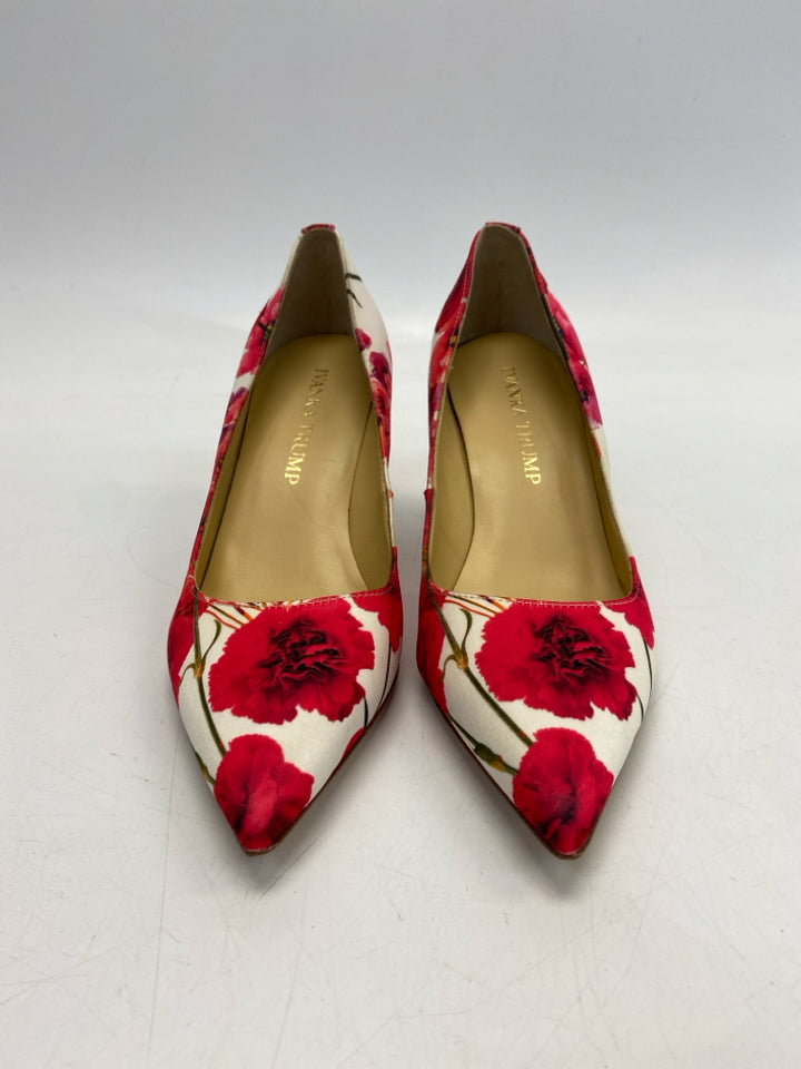 Ivanka Trump  Size 4.5 White Dark Pink Flower(s) Heels