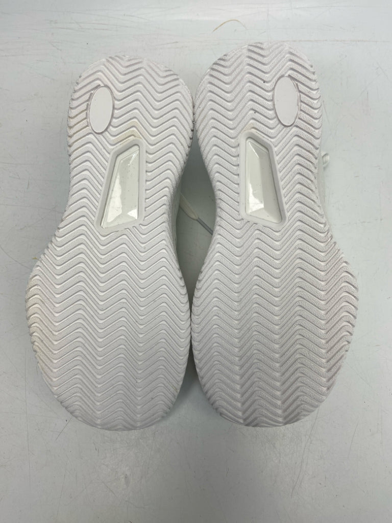 NWOT EU Shoe Size 40 White Sneakers